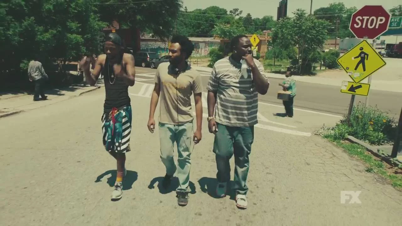 kadr z serialu "Atlanta" (2016)