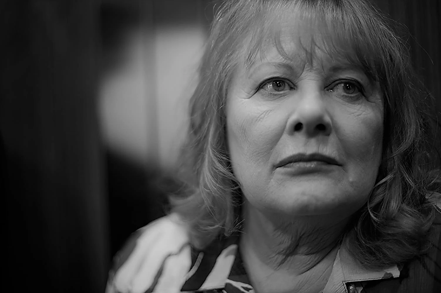 Shirley Knight w filmie „Elevator” (2011)