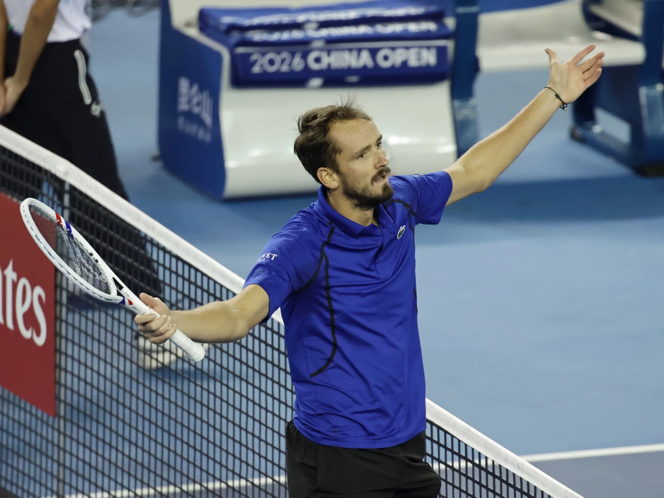 Znany Rosjanin zdyskwalifikowany! Uderzenie w trakcie meczu – Tenis – Sport Wprost
