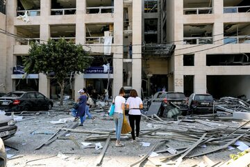 Zniszczenia, do jakich doszło w Bejrucie
