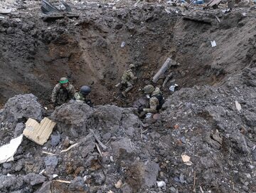 Zniszczenia po ostrzelaniu Charkowa przez rosyjskie pociski