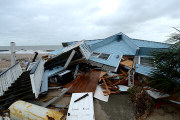 Zniszczenia po przejściu huraganu Matthew