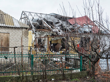 NA ŻYWO: Wojna W Ukrainie. Eksplozje W Kijowie, Rosja Wystrzeliła Ok ...