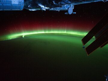 Zorza polarna nad Oceanem Indyjskim widziana z ISS