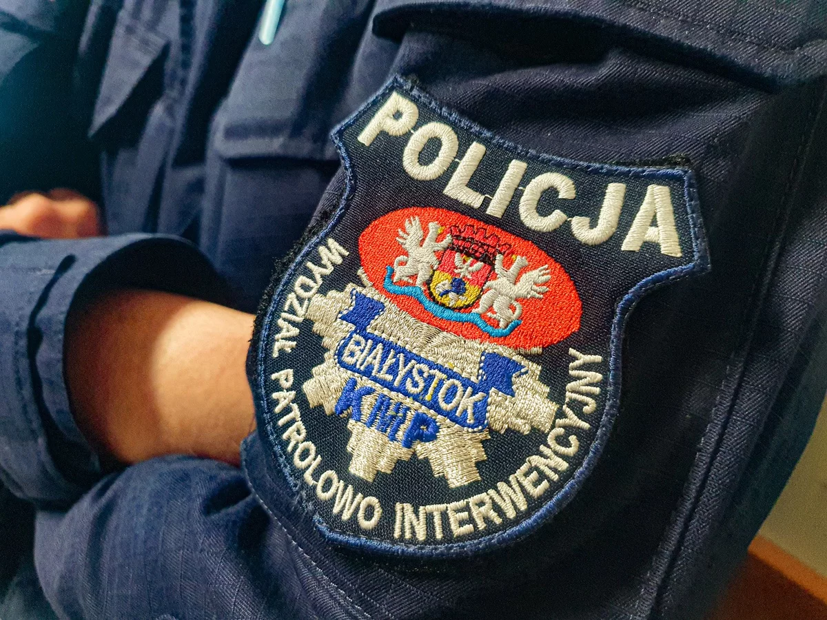 Policjant z KMP w Białymstoku