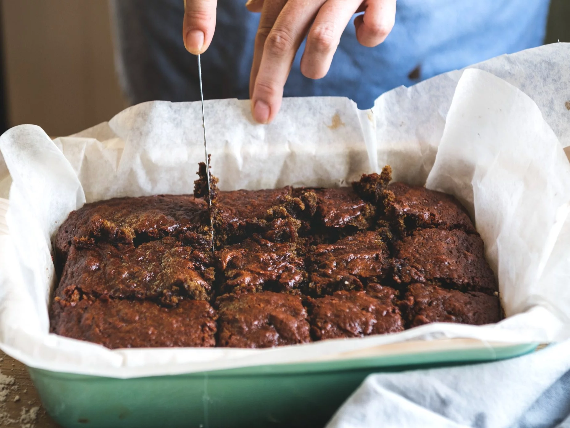 Krojenie brownie