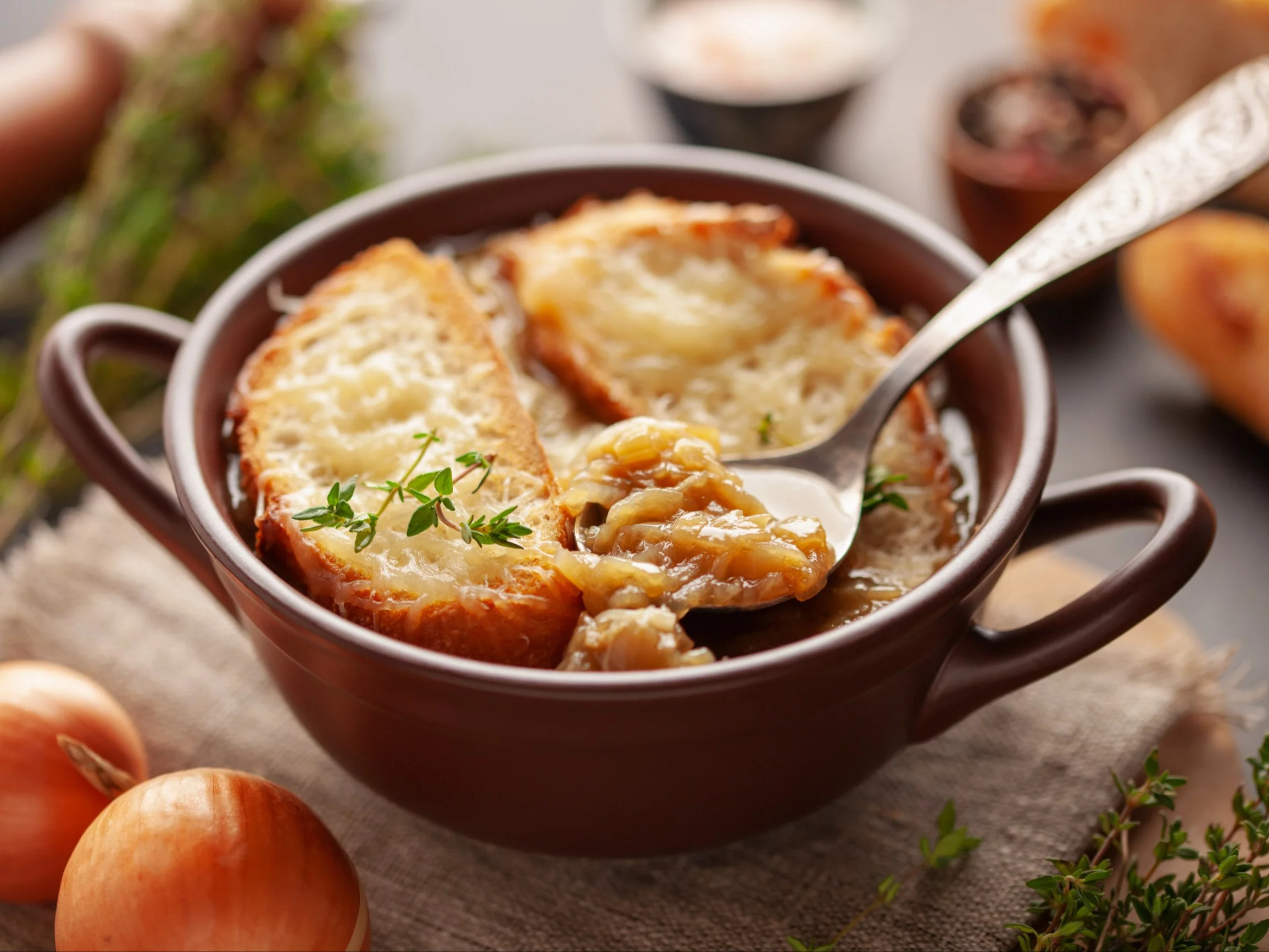 Zupa cebulowa