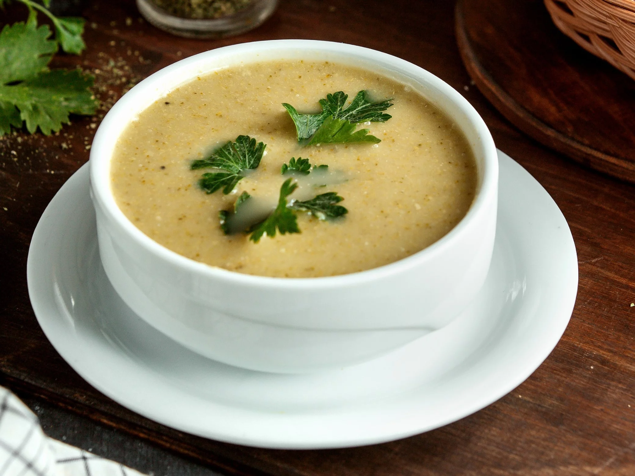 Polacy jedzą tę zupę głównie na Wielkanoc. A szkoda, bo jelita naprawdę ją kochają